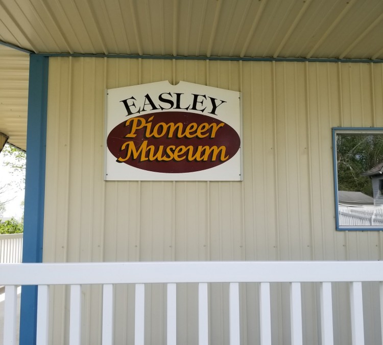 Easley Pioneer Museum (Ipava,&nbspIL)